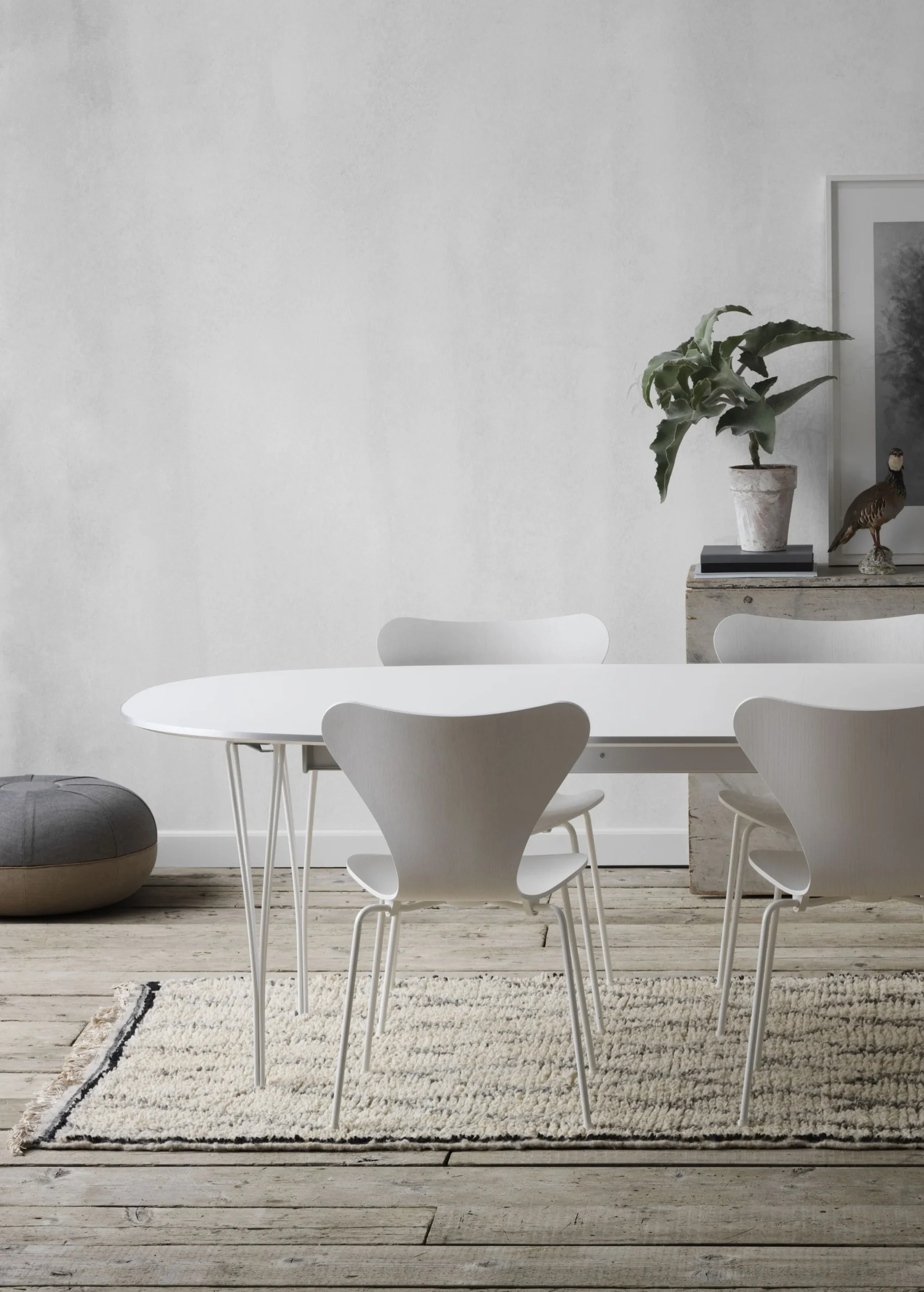 Superellips B620 bord Fritz Hansen Severins Möbler 3