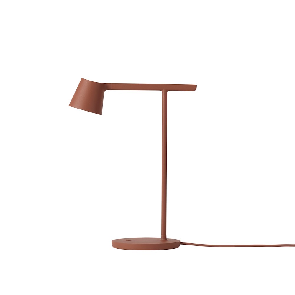 Tip-lamp-copper-brown-Muuto_5000x5000-web-test