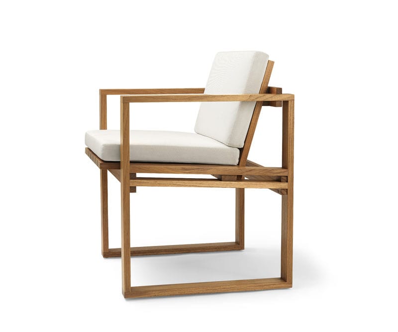 kjaer_bk10-dining-chair_cushion_side-800x800