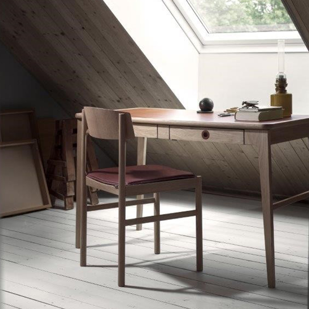 Hollviken-skrivbord-Rod-stol-Mavis-styled