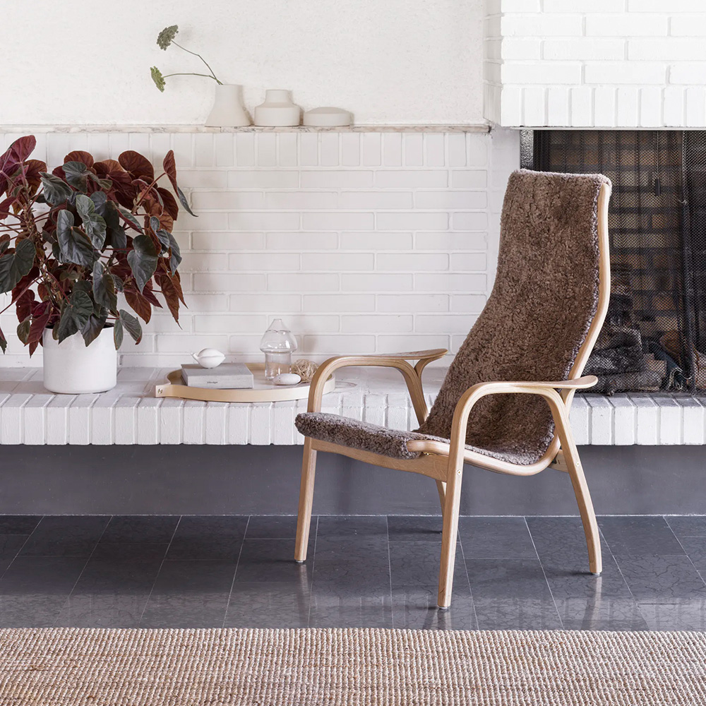 Lamino-fatolj-och-fotpall-Swedese-styled2