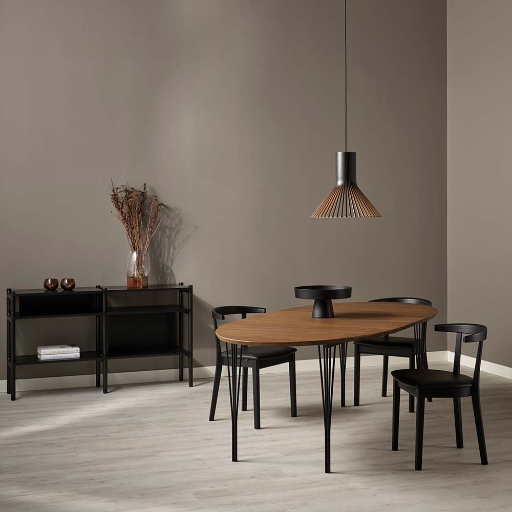 TImeless-matbord-Holton-hylla-Arhus-stol-styled