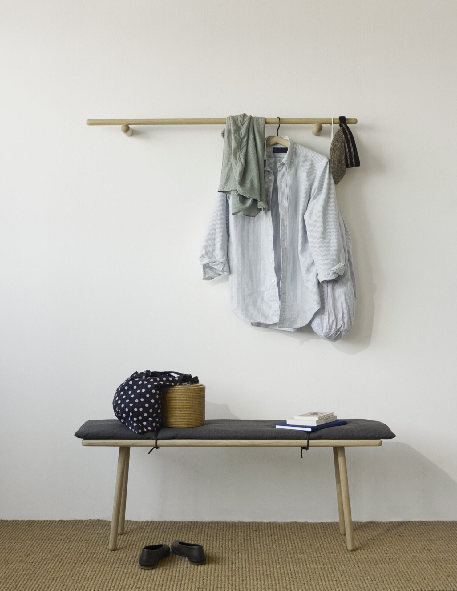 Georg Bench_ Rack 115 Oak