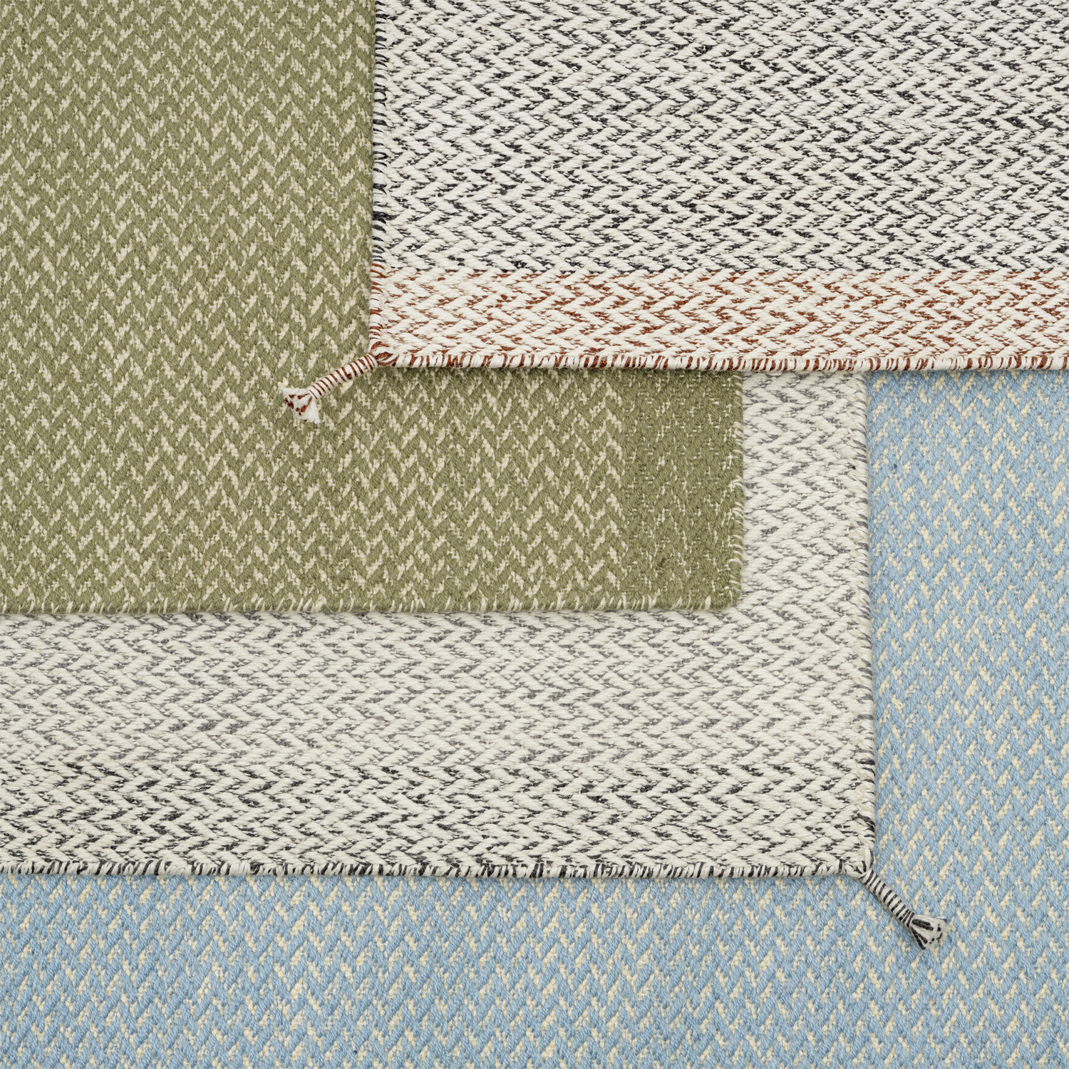 Ply-rug-recycled-polyester-off-white-light-blue-black-white-moss-green-group-muuto-org_7