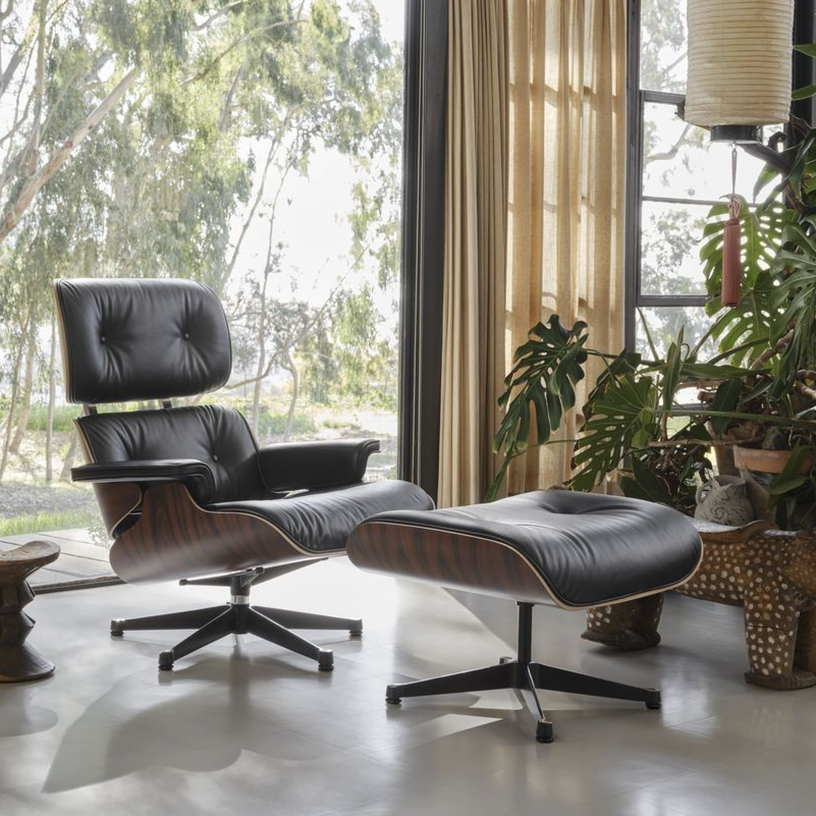 Elegantes Vitra Lounge Chair Bild