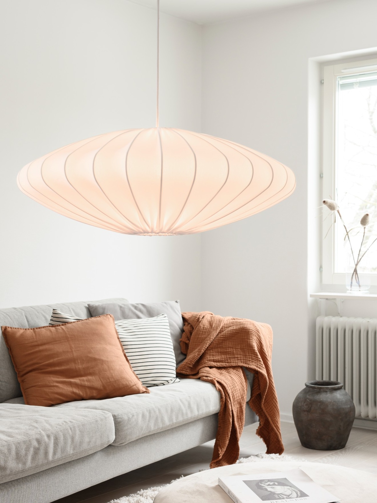 Ellipse_65_set_white