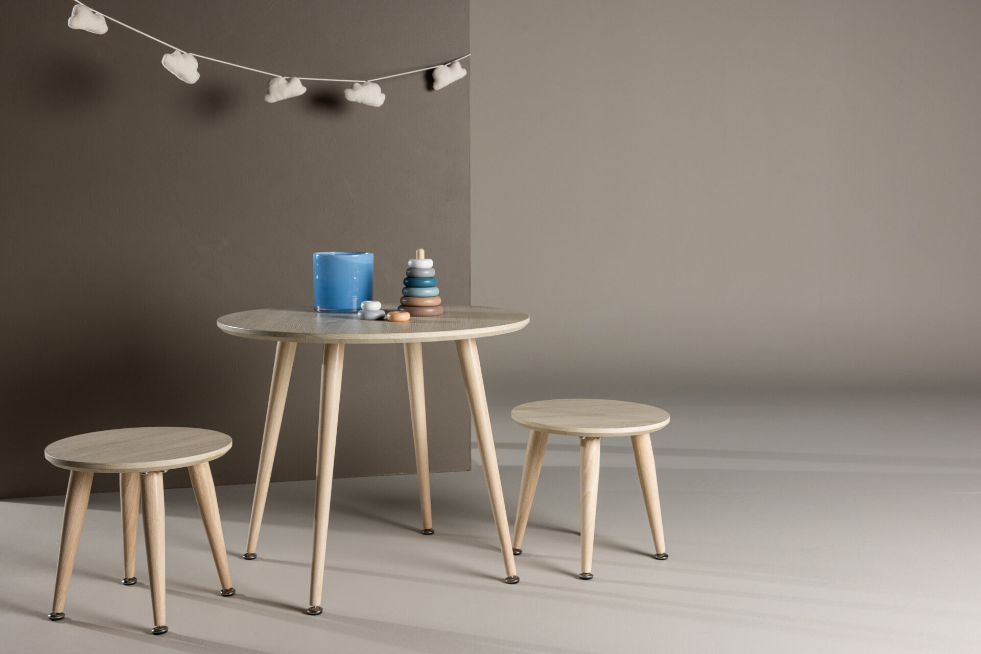 kids-barnbord-60-60-miljo-5-severins-mobler